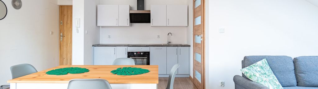 Przestronne studio 30m2 *chełmońskiego* parking w cenie