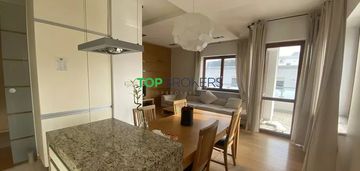 Jasne i przestronne 3 pokoje, balkon, taras, garaż