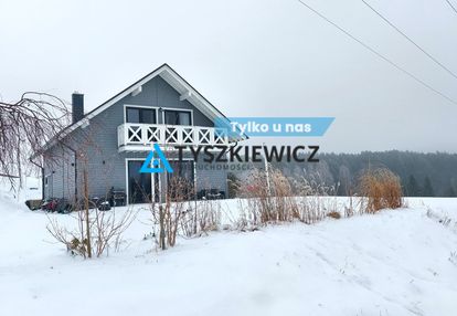 Nowy dom blisko jeziora, pompa ciepła