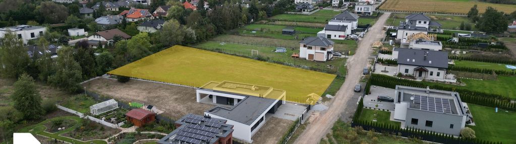 Rezydencjonalna działka budowlana nieopodal lasku