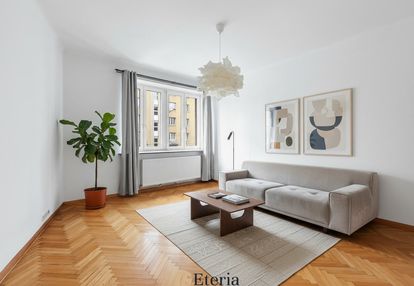 Klimatyczna kamienica-metro płocka '5-sufity 2.9m