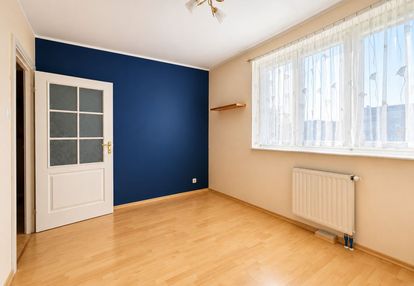 2 pokoje z możliwością 3 | duży balkon | kowale