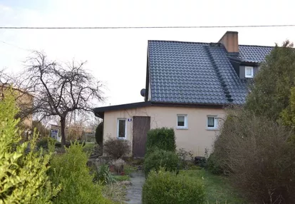 Dom (bliźniak) na wsi z dużym ogrodem