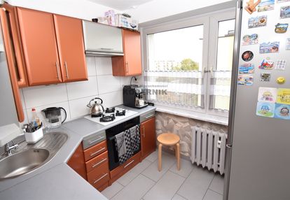 Zadbane 3 rozkładowe pokoje.