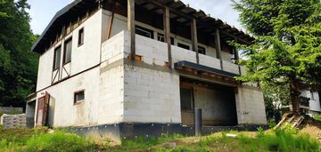 Dom wolnostojący do wykończenia