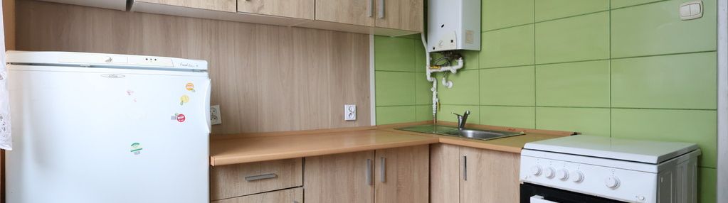 2 pokoje i niski blok i parter