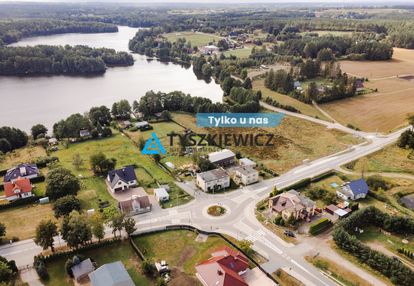Obiekt mieszkalno-usługowy blisko jeziora.