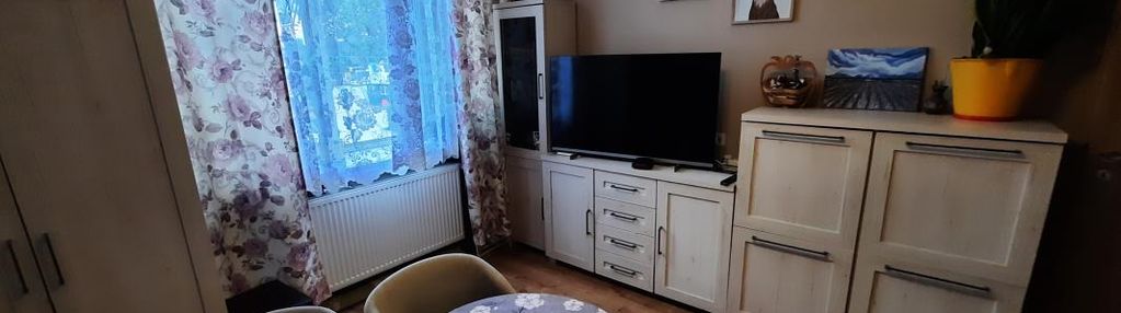 Nietuzinkowy budynek. mieszkanie klasyczne.