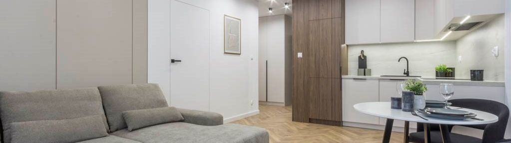 * centrum* 2 pokoje* wysoki standard*ogródek*