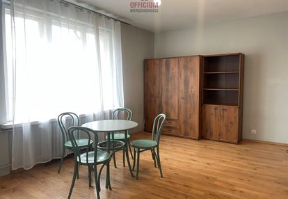 Duża kawalerka koło domu handlowego renoma