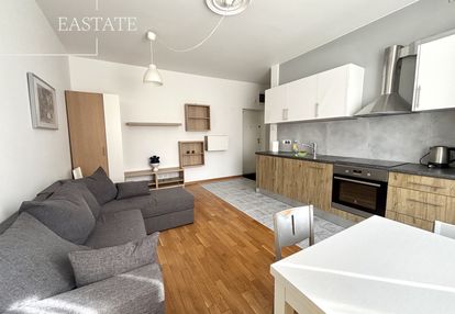 Metro racławicka | oddzielna sypialnia | kawalerka