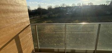 Zielono cicho kameralnie. ostatni najwyższe piętro