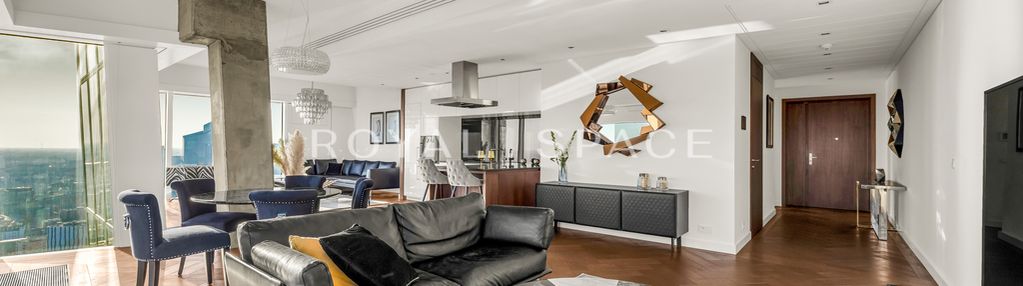 Złota 44 | luksusowy apartament | wysokie piętro