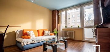 Parter 3 pokoje i widok na góry