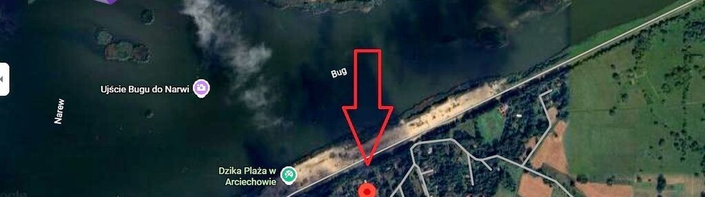 Domek z basenem za wałem bugu przy plaży arciechów