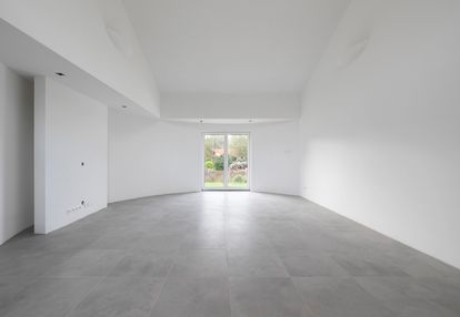 5 pokoi | 185 m² | wysoki salon | otomin