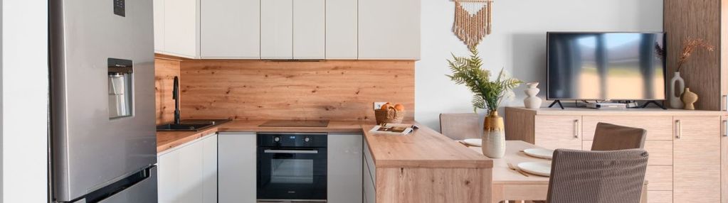 Środkowy segment - 3 pokoje, garderoba, spiżarnia