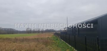 Piękna dz. budowlana przy ulicy asfalt.w cempkowie