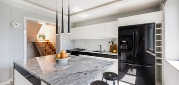 Komfortowy dom 240 m² z działką blisko parku i pkp