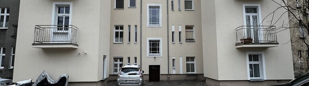 Mieszkanie w kamienicy na parterze - śródmieście