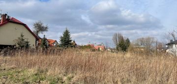 Działka 1758 m² słupno, 40 m x 45 m, media, las.