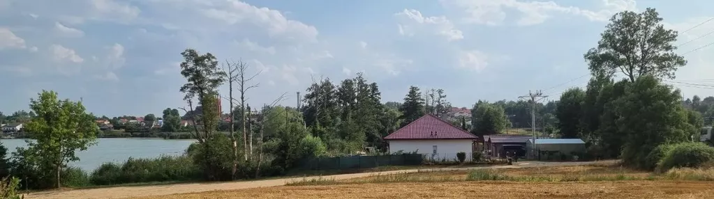 Działka na sprzedaż 1600m2