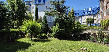 Rodzinne  mieszkanie  na „ słowikach”