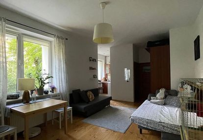 Mokotów | kamienica | 32 m2 | tramwaj