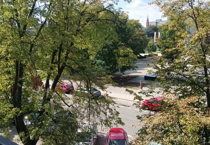 10 min. do metra ratusz arsenał