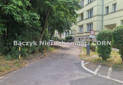 Cicho i spokojnie,centrum z parkingiem oc miejskim