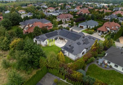 Rezydencja z basenem - chyby