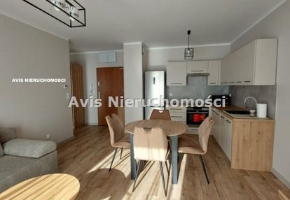 Do wynajęcia 2 pokoje, wysoki standard.