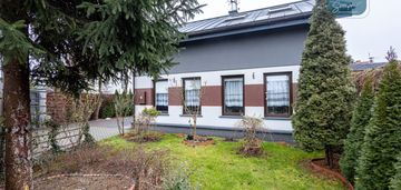 Piętrowy dom z fotowoltaiką, 4 pokoje, os. zatorze