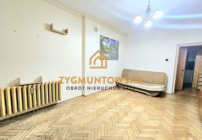 Mieszkanie 3-pokojowe na drugim piętrze