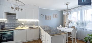 Wyjątkowy dom z ogrodem w ćwiklicach