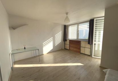 Targówek gajkowicza 32,5 m2 kawalerka balkon