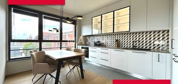 2-pokojowy apart. z garaże, balkonem