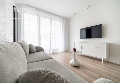 Garaż / balkon / wyposażone / blisko centrum