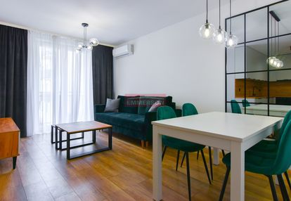 Gotowe do zamieszkania, klimatyzacja, balkon
