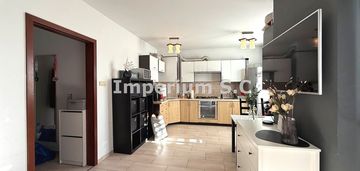 Bezczynszowe trzypokojowe - blisko rynku!