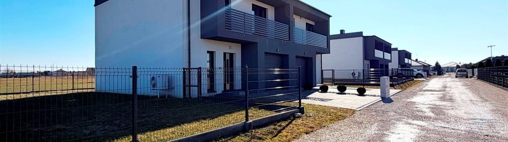 Nowy dom w zabudowie bliźniaczej piotrkowie