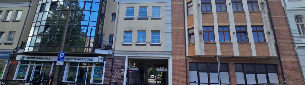 Kawalerka z wydz. sypialnią w centrum z miejscem parkingowym