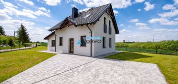 Nowy 4-pokojowy dom w wilcze błota k. lubichowa