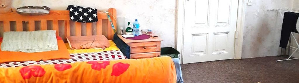 Mogilno- kamienica na rynku 175m2, lokal handlowy