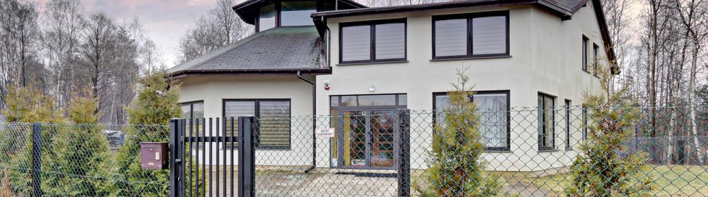Dom z potencjałem inwestycyjnym 366 m² | 2 wejścia | działka 2682 m²