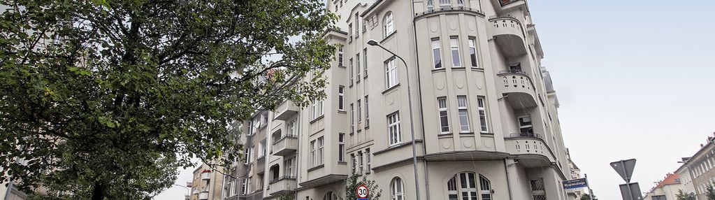 173m2 przestrzeni w kamienicy z windą