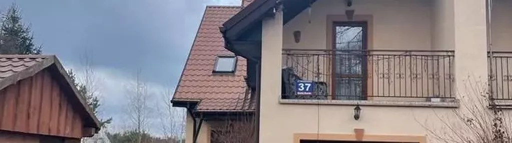 Dom w zabudowie bliźniaczej 4 km od Warszawy