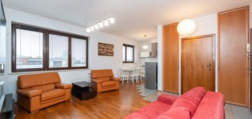 Funkcjonalna kawalerka na miasteczku wilanów