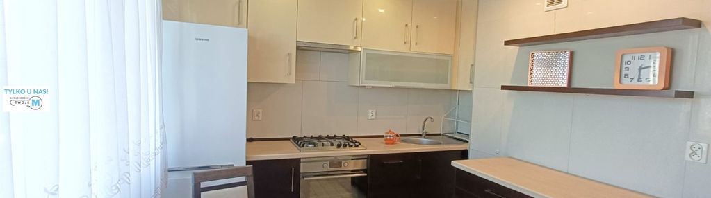 Mieszkanie dwupokojowe z balkon do wejścia