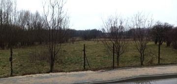 Działka na sprzedaż 3040 m2